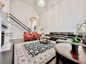 Living room with Smart TV and fast WiFi in Austin rental